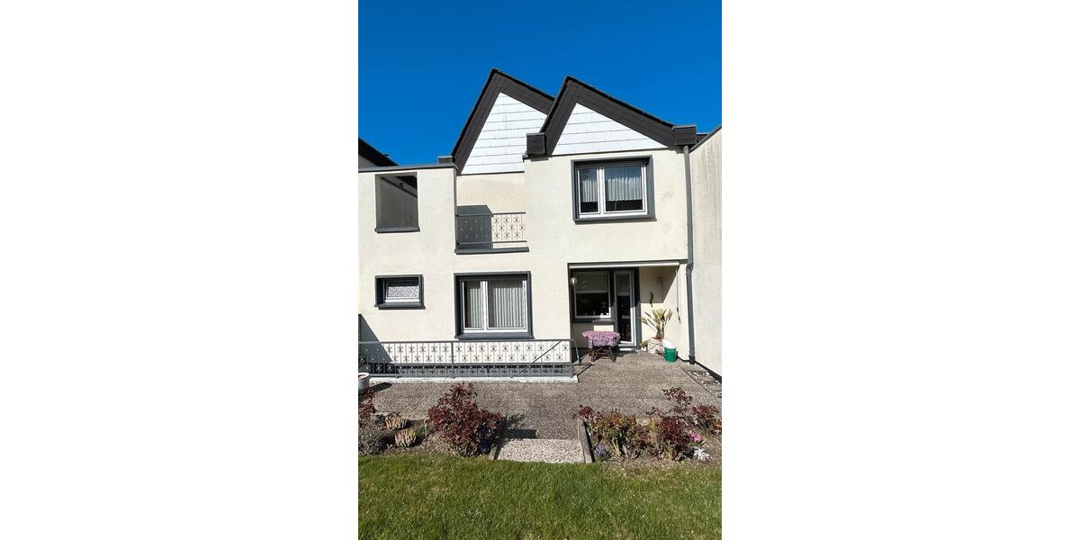 Reihenhaus Iserlohn Gerlingsen - 8 Zimmer, 143 m&sup2;, 310.000&euro; | Angebot:25841982