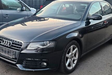 Audi A4 253.000 km 5.450 &euro; Aldingen 78554