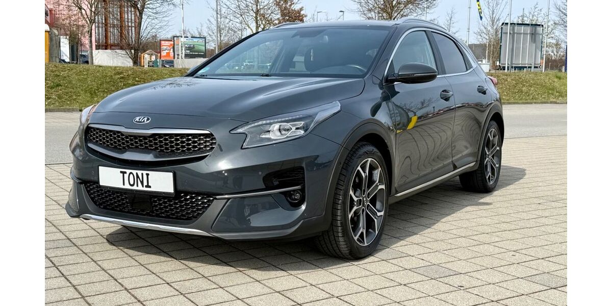 Kia XCeed 69.573 km 17.900 &euro; München 81243