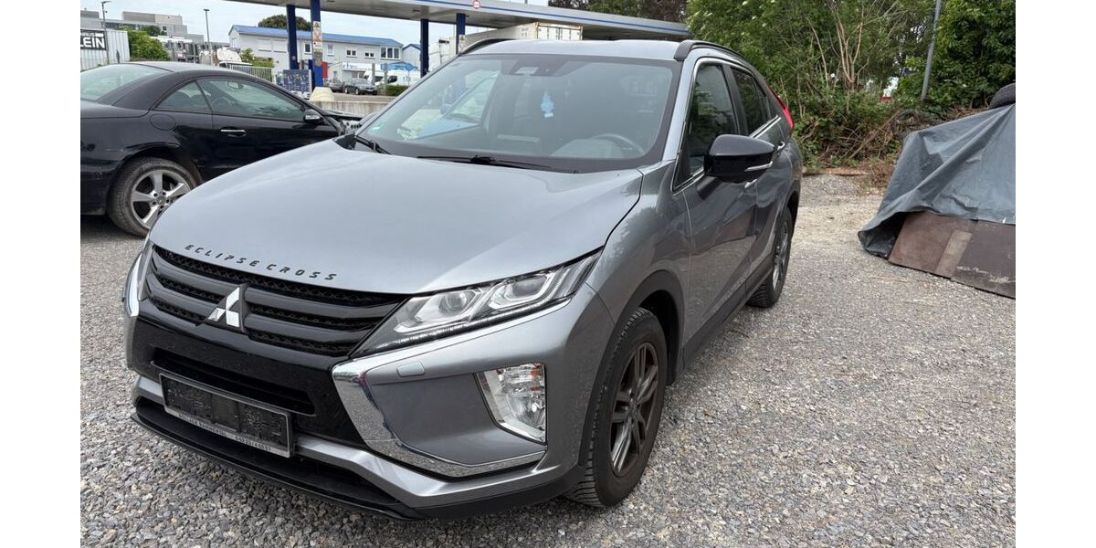Mitsubishi Eclipse Cross 114.000 km 12.900 &euro; Wiesenbach 69257