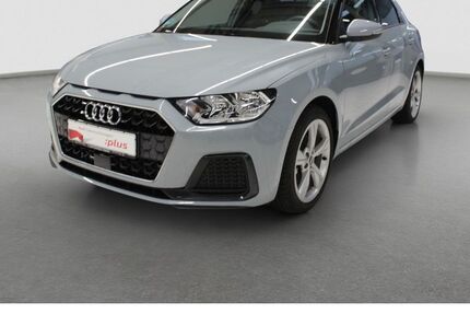 Audi A1 9.300 km 22.900 &euro; Haag bei München 83527