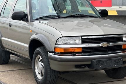 Chevrolet Blazer 150.000 km 9.500 &euro; Mannheim I Baden-Württemberg 68169