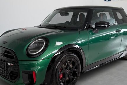 Mini John Cooper Works 4.605 km 35.980 &euro; München 80807