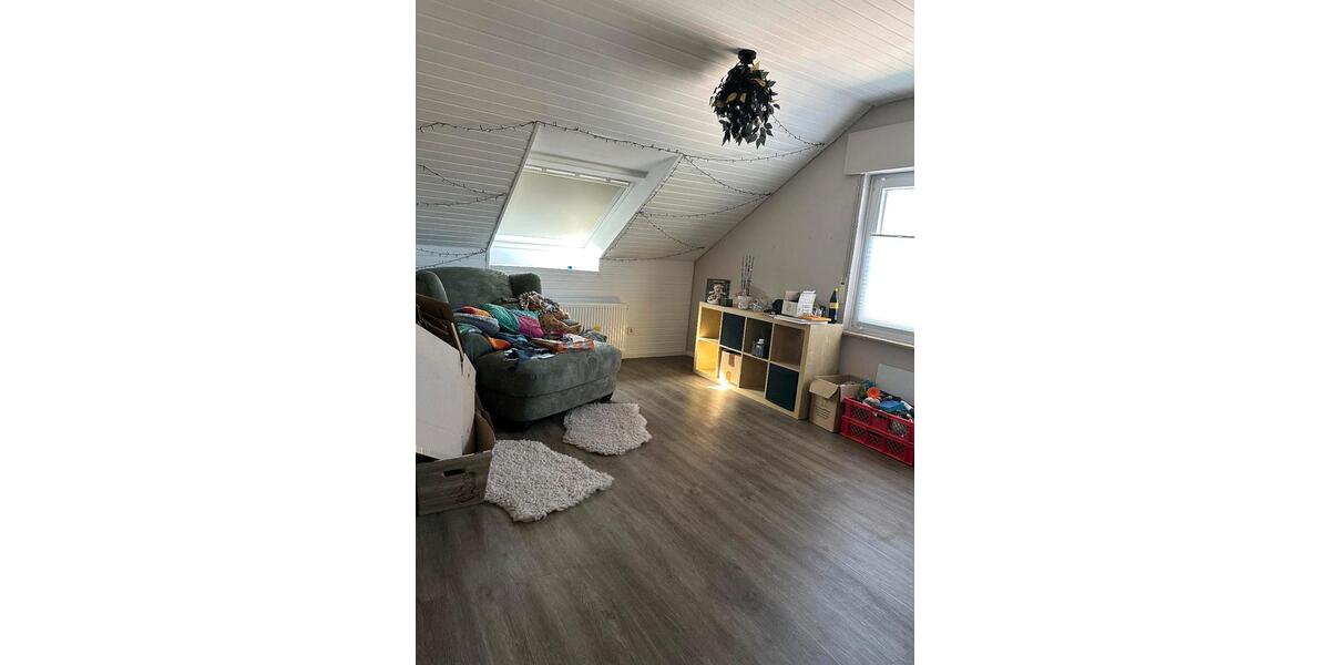 Dachgeschoßwohnung Georgsmarienhütte - 3 Zimmer, 85 m&sup2;, 820&euro; | Angebot:26227799