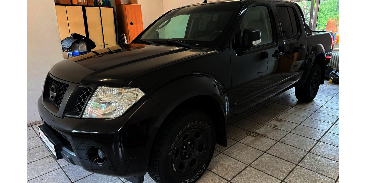 Nissan Navara 173.000 km 9.499 &euro; Geesthacht (bei Hamburg) 21502