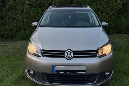VW Touran 206.000 km 8.300 &euro; Albstadt 72458