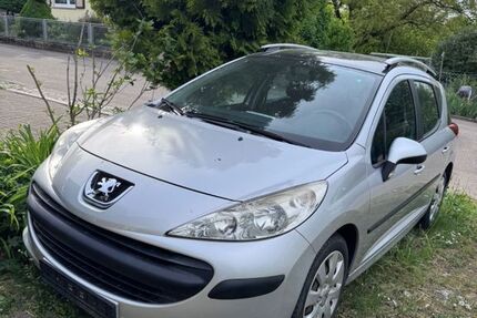 Peugeot 207 218.000 km 1.999 &euro; Oberrot 74420