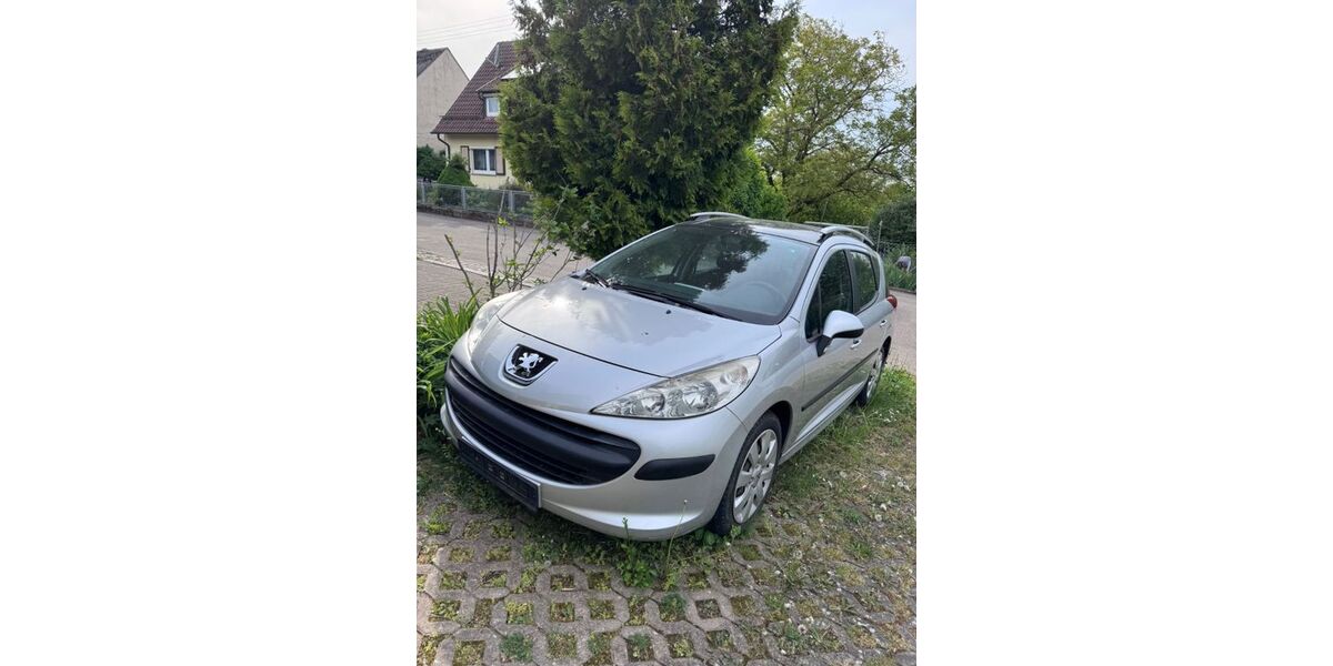 Peugeot 207 218.000 km 1.999 &euro; Oberrot 74420