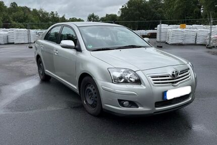 Toyota Avensis 115.000 km 2.750 &euro; Neustadt 31535