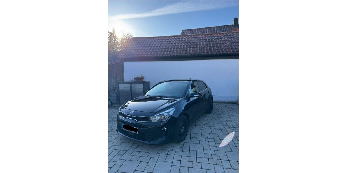 Kia Rio 177.000 km 6.800 &euro; Egenhofen 82281