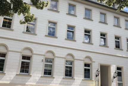 Wohnung zum Mieten in Bad Schwalbach 1.054,50 € 111 m² 5.5 zimmer