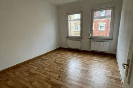 Kleine 3-Zimmer-Wohnung im Altbau 3 zimmer