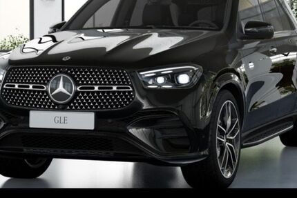Mercedes-Benz GLE 350 9.900 km 97.490 € Düsseldorf 40470