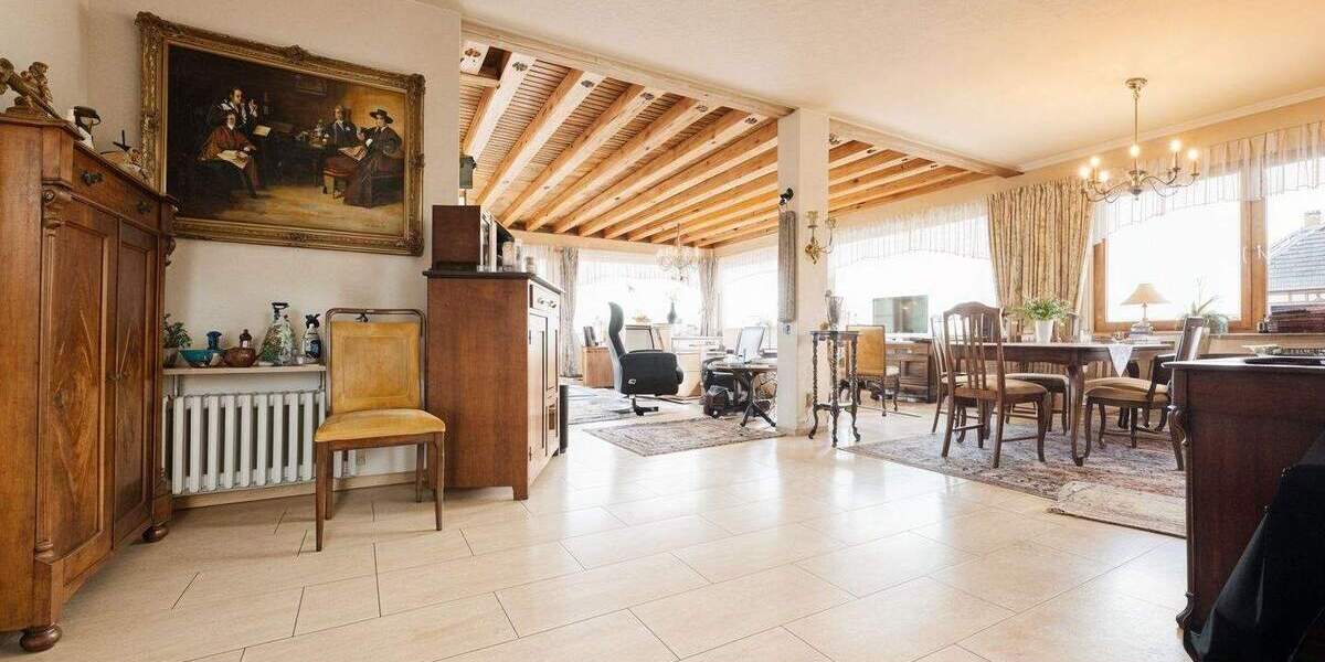 Einfamilienhaus Königswinter Ittenbach - 7 Zimmer, 246 m&sup2;, 759.000&euro; | Angebot:25739562