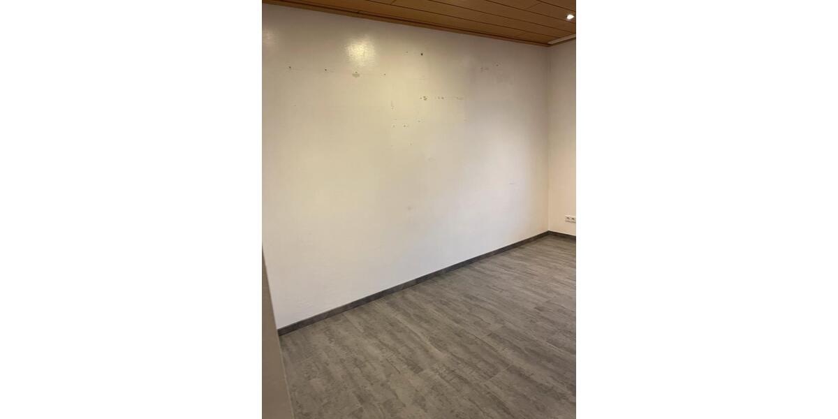 Erdgeschoßwohnung Balve - 3 Zimmer, 85 m&sup2;, 600&euro; | Angebot:25286290