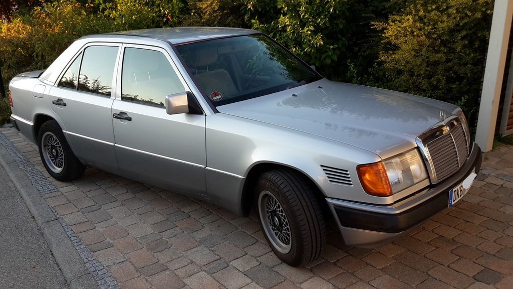 Mercedes-Benz E 300 162.000 km 17.800 &euro; Dinkelsbühl 91550