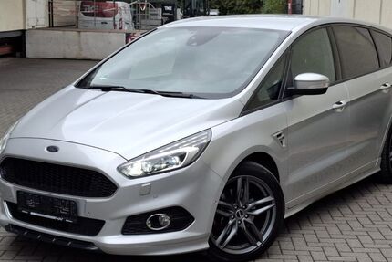 Ford S-Max 194.000 km 12.199 &euro; Berlin 12057