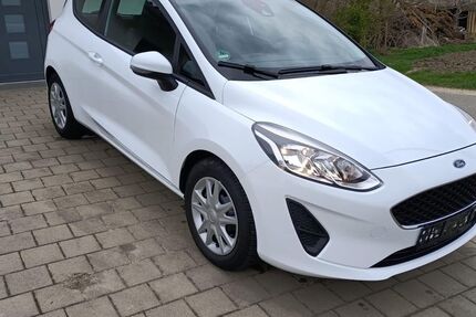 Ford Fiesta 29.300 km 9.900 &euro; Eisenach 99817