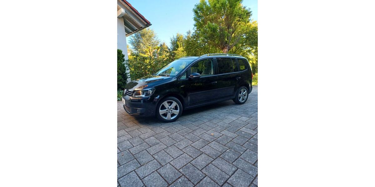 VW Touran 164.000 km 8.100 &euro; Bingen 72511