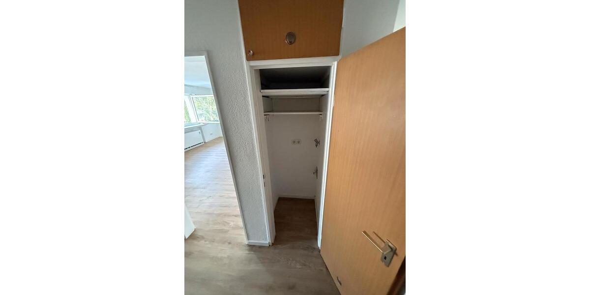 Dachgeschoßwohnung Frankfurt am Main Bonames - 2 Zimmer, 49 m&sup2;, 870&euro; | Angebot:26536055