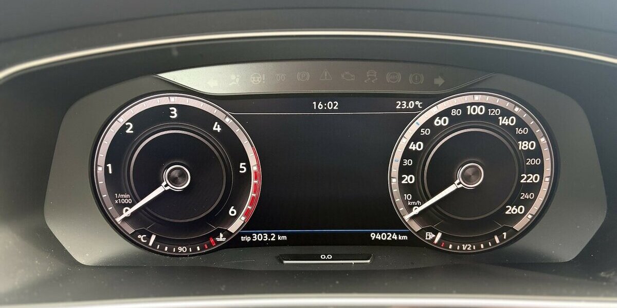 VW Tiguan Highline R-Line/ Kamera/ Headup / 4Motion 94.000 km 25.900 &euro; Mönchengladbach 41066