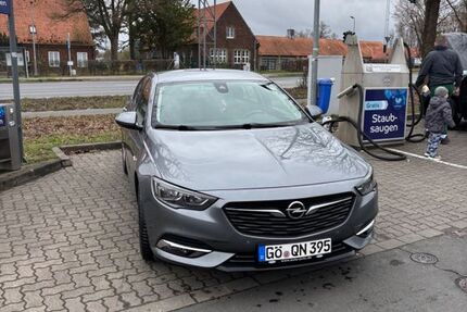 Opel Insignia 160.000 km 13.500 &euro; Rosdorf 37124