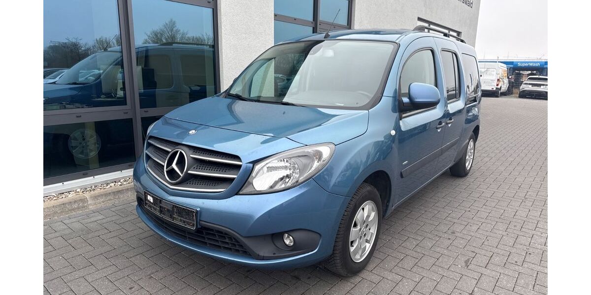 Mercedes-Benz Citan 182.000 km 9.900 &euro; Greifswald 17489