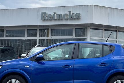 Dacia Sandero 14.418 km 13.990 &euro; Neubrandenburg 17036