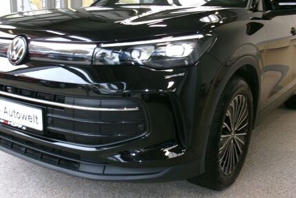 VW Tiguan 9.850 km 39.995 € Sankt Augustin 53757