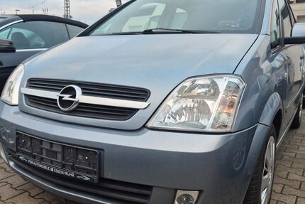 Opel Meriva 156.220 km 999 &euro; Essen 45326