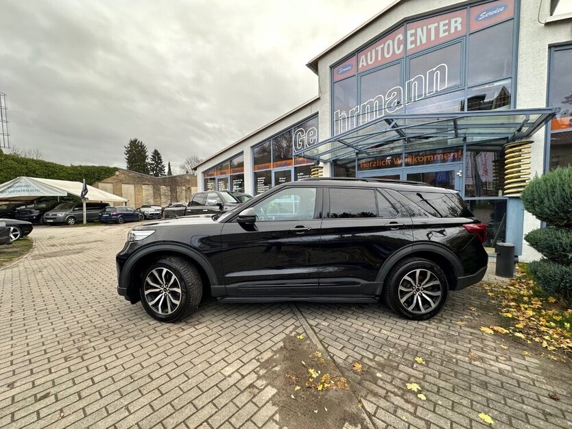 Ford Explorer 3.0 Plug-in-Hybrid 4x4 ST-Line 156.000 km 32.500 € Rudolstadt 07407
