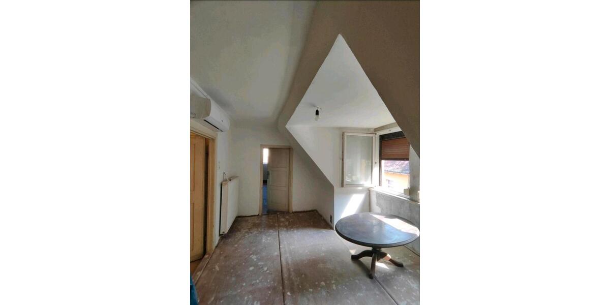 Reihenhaus Oschatz - 9 Zimmer, 200 m&sup2;, 39.500&euro; | Angebot:27006215