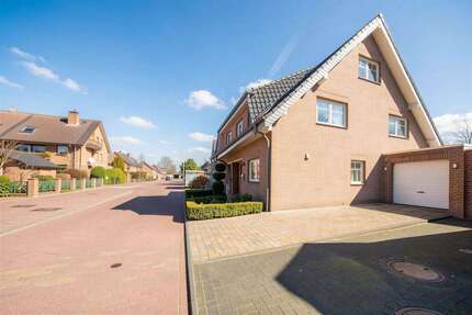 Haus Oberhausen Schmachtendorf - 4 Zimmer, 112 m&sup2;, 525.000&euro; | Angebot:25026808