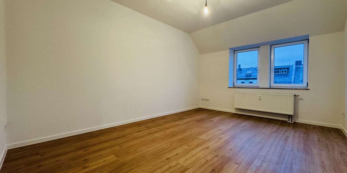 Wohnung zum Mieten in Chemnitz 710 € 99.61 m² 5 zimmer