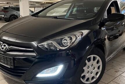 Hyundai i30 105.490 km 6.899 &euro; Neunkirchen 57290
