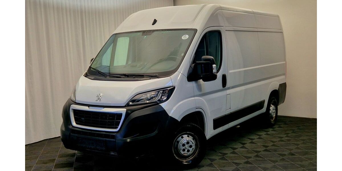 Peugeot Boxer 87.000 km 17.700 &euro; Bad Lippspringe 33175
