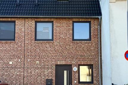 Haus Kiel Friedrichsort - 5 Zimmer, 83 m&sup2;, 328.000&euro; | Angebot:25421721