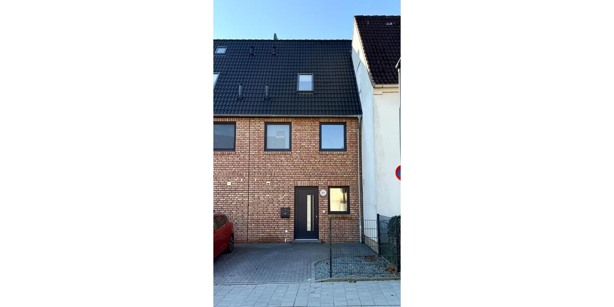 Reihenhaus Kiel Friedrichsort - 5 Zimmer, 83 m&sup2;, 328.000&euro; | Angebot:25421721