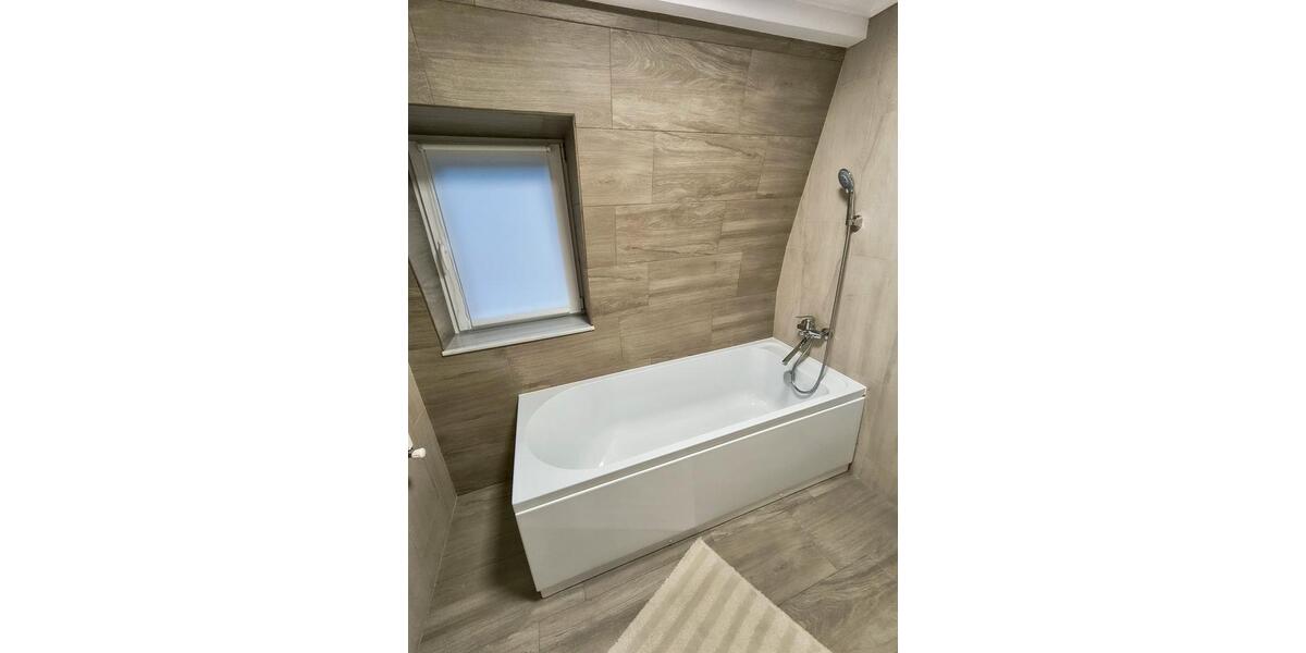 Mehrfamilienhaus, Wohnhaus Pressig - 5 Zimmer, 130 m&sup2;, 1.100&euro; | Angebot:25163448