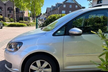 VW Touran 214.500 km 5.700 &euro; Schwalmtal 41366