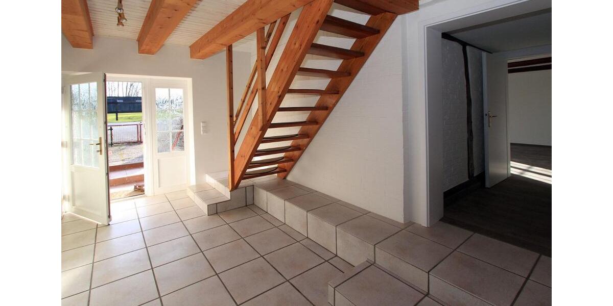 Doppelhaushälfte Blekendorf - 5 Zimmer, 178 m&sup2;, 1.500&euro; | Angebot:25591108