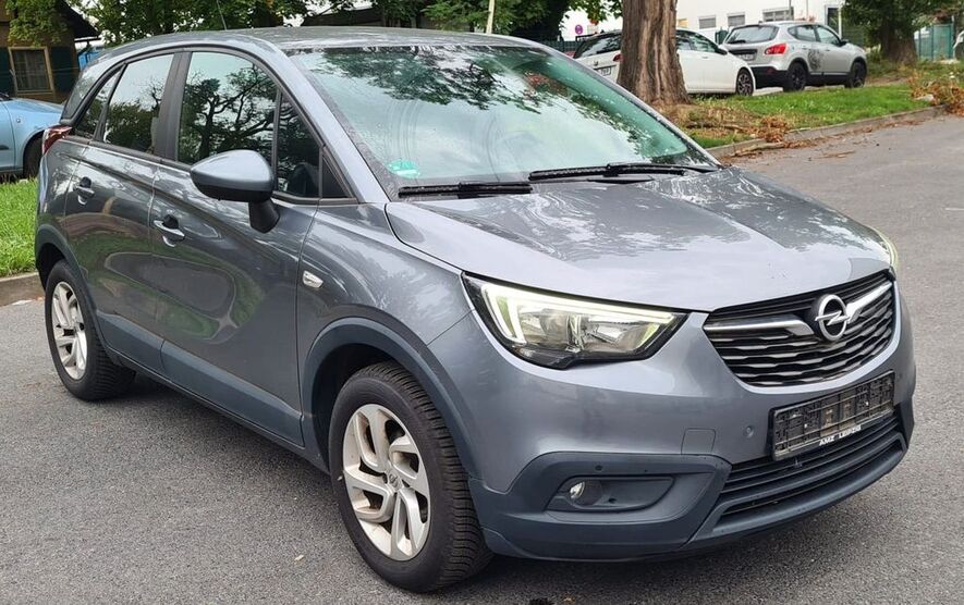 Opel Crossland (X) 147.472 km 8.290 € Berlin - Zehlendorf 14167