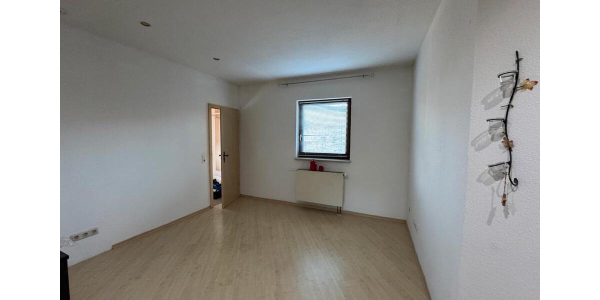 Erdgeschoßwohnung Untergriesbach - 1 Zimmer, 35 m&sup2;, 450&euro; | Angebot:26114572