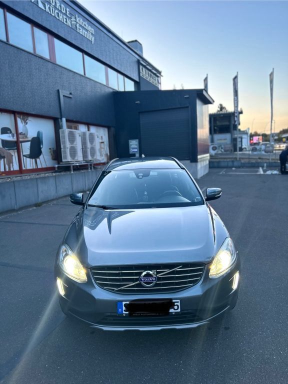 Volvo XC60 120.000 km 19.500 € Hamburg 20535