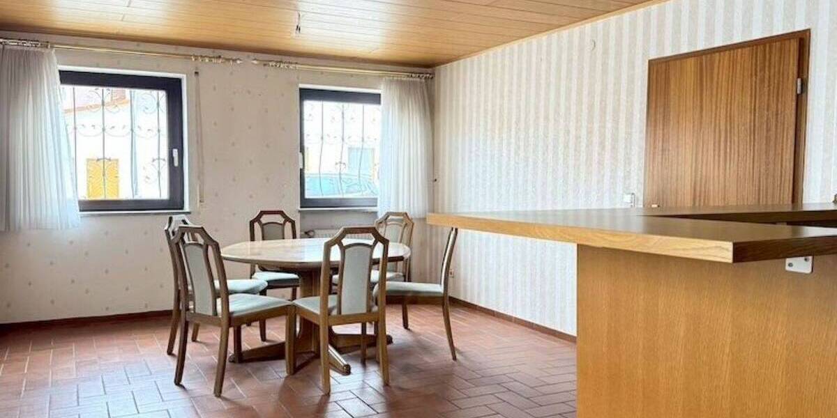 Einfamilienhaus Weißenburg i. Bay. Weißenburg - 5 Zimmer, 151 m&sup2;, 385.000&euro; | Angebot:25735677
