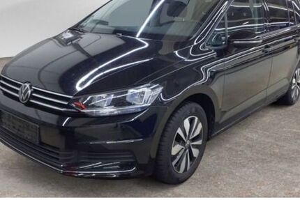 VW Touran 27.608 km 30.390 &euro; Detmold 32756