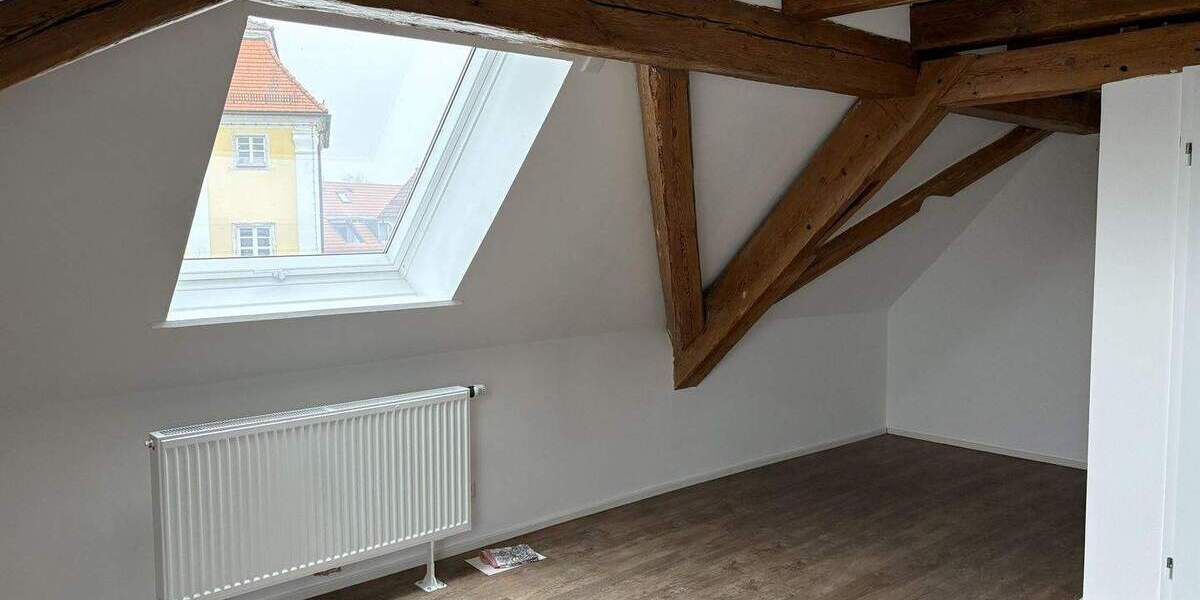 Etagenwohnung Bad Schussenried - 2 Zimmer, 88 m&sup2;, 1.100&euro; | Angebot:25192696