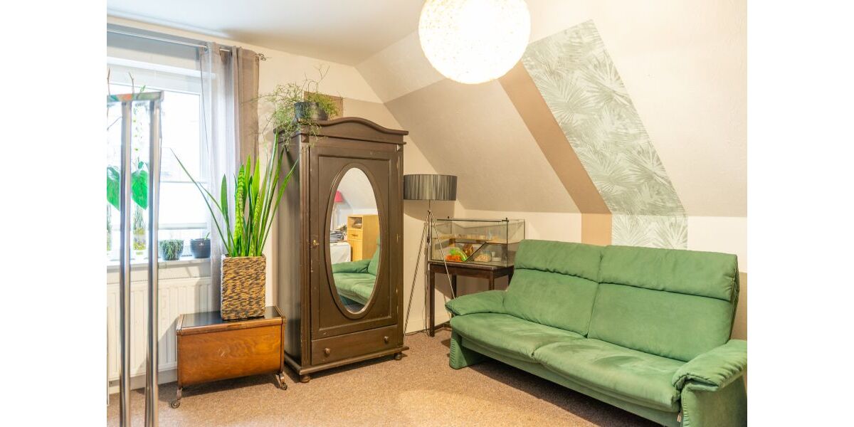 Provisionsfrei* Geräumiges, zentralgelegenes 6-Zimmer Einfamilienhaus mit Gewerbeeinheit in Eilshausen - Einfamilienhaus Hiddenhausen | Angebot:26689390