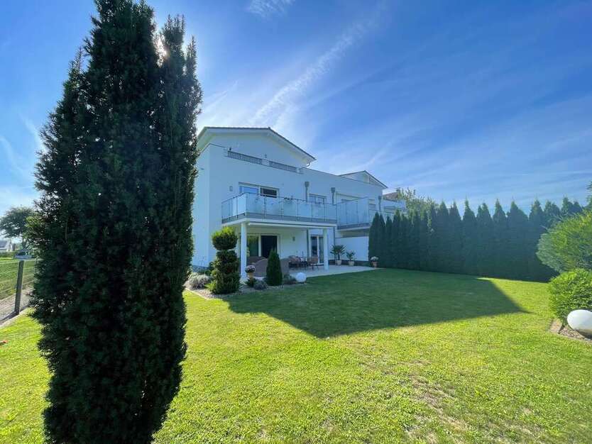 Wohnung zum Kaufen in Gütersloh 510.000 € 140.53 m²