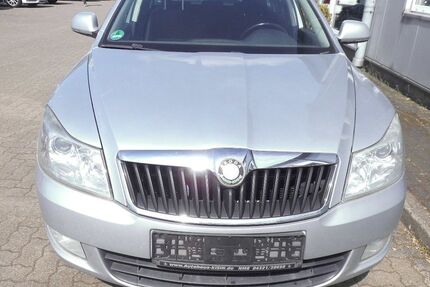 Skoda Octavia 297.600 km 2.490 &euro; Kellinghusen 25548